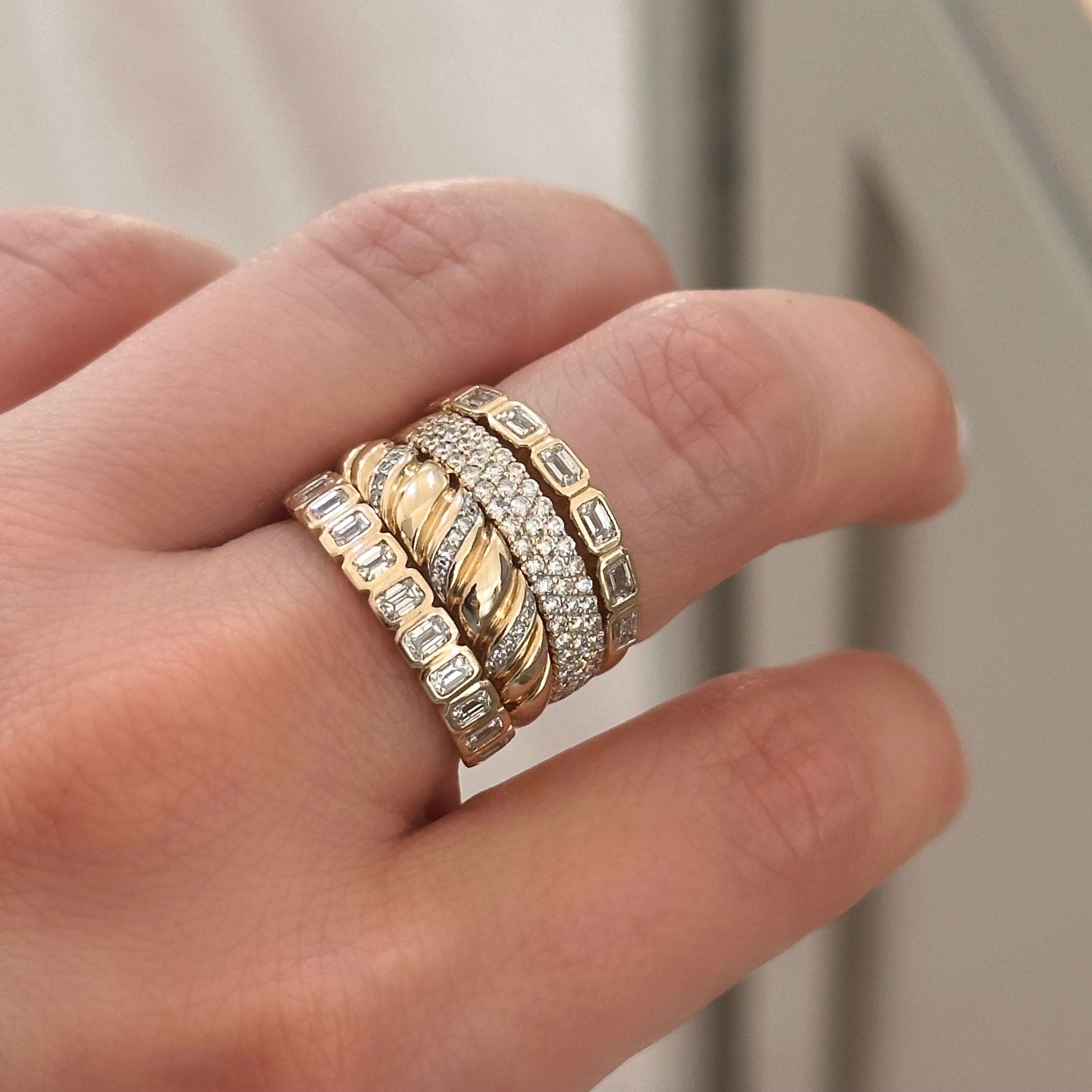 Upright Emerald-Cut Natural Diamond Ring