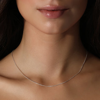 women model lady wearing 1mm sterling silver box chain made in italy dainty necklace